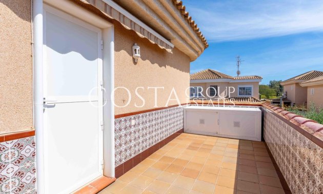 Herverkoop - Villa -
Orihuela Costa - Punta Prima