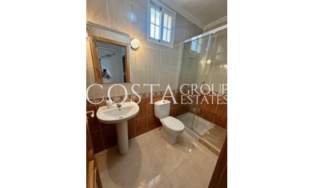 Resale - House -
Orihuela Costa