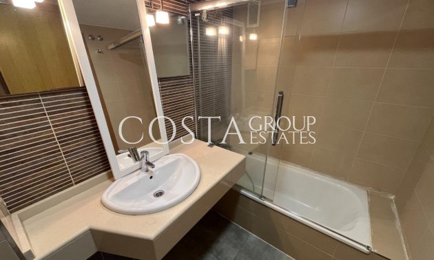 Wiederverkauf - Apartments -
Alicante - Alicante Centro