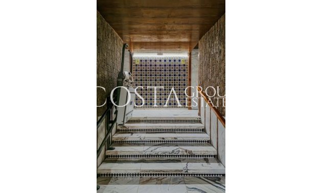 Wiederverkauf - Apartments -
Alicante - Alicante Centro