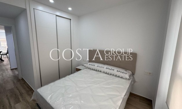 Herverkoop - Apartments -
Alicante - Alicante Centro