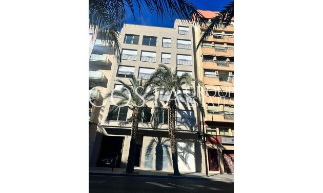 Herverkoop - Apartments -
Alicante - Alicante Centro