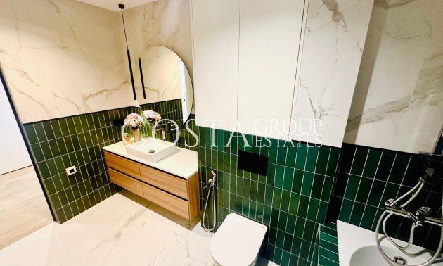 Herverkoop - Apartments -
Alicante - Alicante Centro