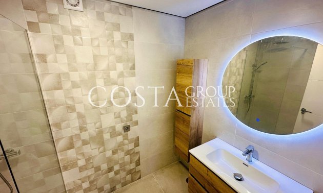 Revente - Apartments -
Alicante - Alicante Centro