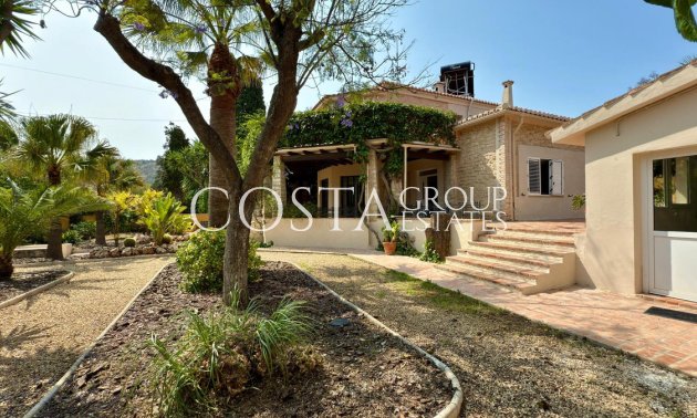 Wiederverkauf - Villa -
Alicante - Alicante Centro