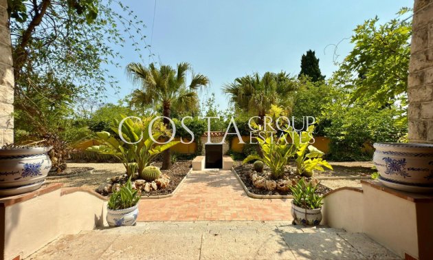 Wiederverkauf - Villa -
Alicante - Alicante Centro