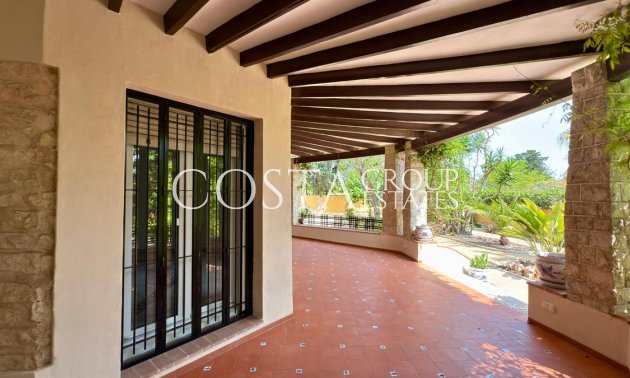 Wiederverkauf - Villa -
Alicante - Alicante Centro