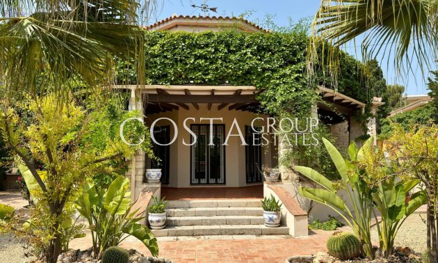 Wiederverkauf - Villa -
Alicante - Alicante Centro