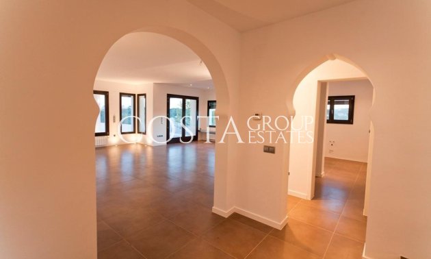 Odsprzedaż - Dom -
Teulada - Moraira