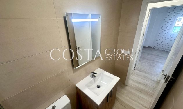 Wiederverkauf - Apartments -
Alicante - Alicante Centro