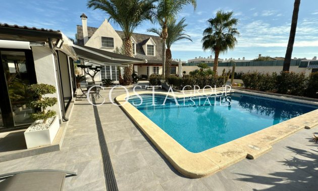 Wiederverkauf - House -
Alicante - Alicante Centro