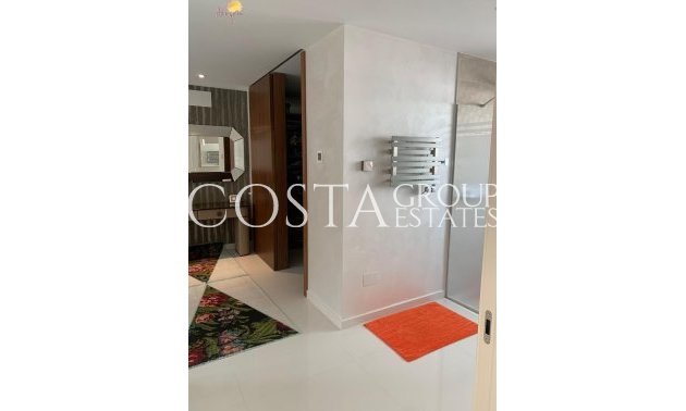 Herverkoop - Huis -
Orihuela Costa