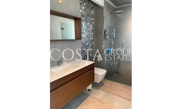 Herverkoop - Huis -
Orihuela Costa