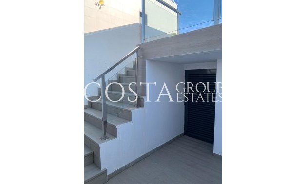 Herverkoop - Huis -
Orihuela Costa