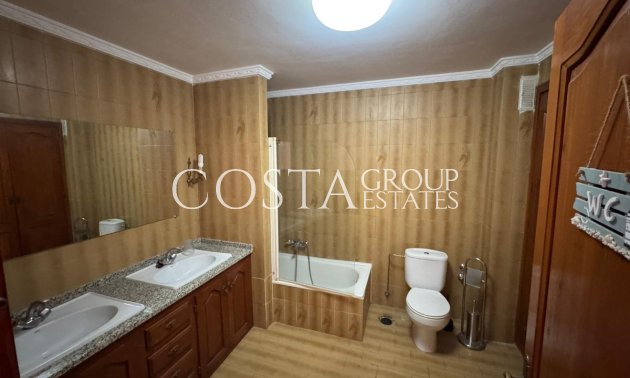 Odsprzedaż - Dom -
Calpe - Calpe Centro