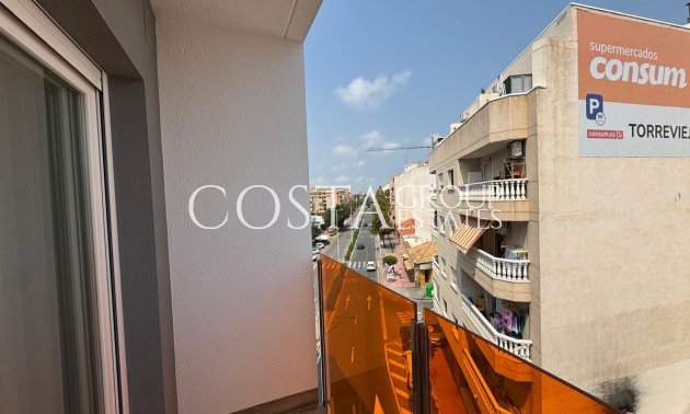 Herverkoop - Apartments -
Torrevieja