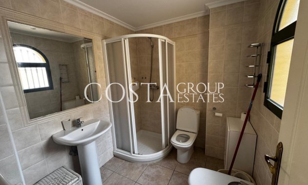 Wiederverkauf - House -
Orihuela Costa