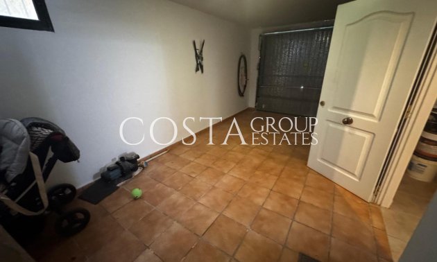 Wiederverkauf - House -
Orihuela Costa