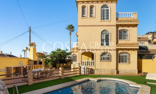 Herverkoop - Villa -
Orihuela Costa - La Florida