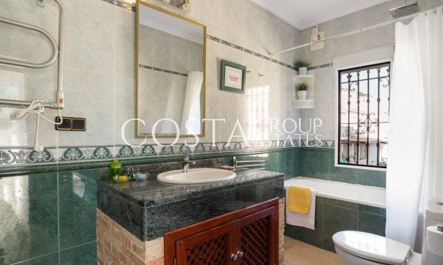 Herverkoop - Villa -
Orihuela Costa - La Florida