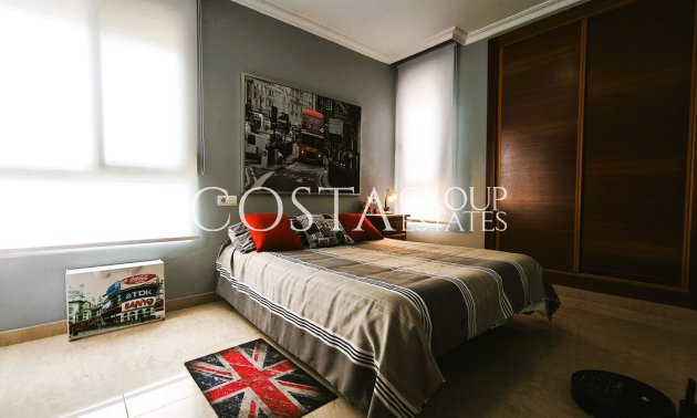 Revente - Villa -
Alicante - Alicante Centro