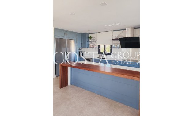 Resale - Villa -
Benitachell - Cumbre Del Sol