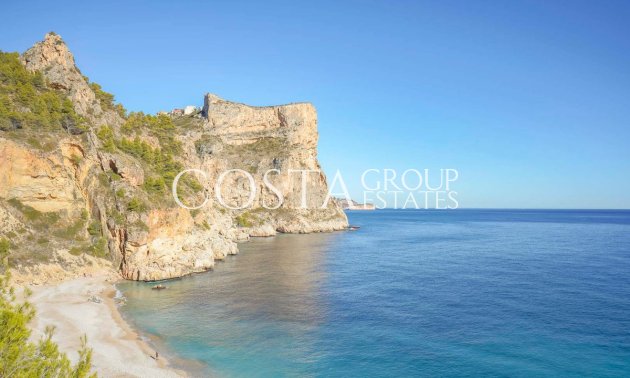 Resale - Villa -
Benitachell - Cumbre Del Sol
