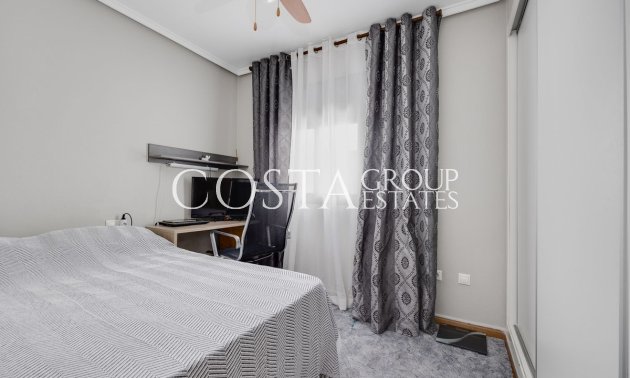 Odsprzedaż - Apartments -
Torrevieja