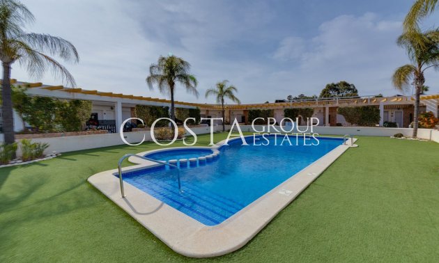 Herverkoop - Huis -
Orihuela Costa - Mil Palmeras