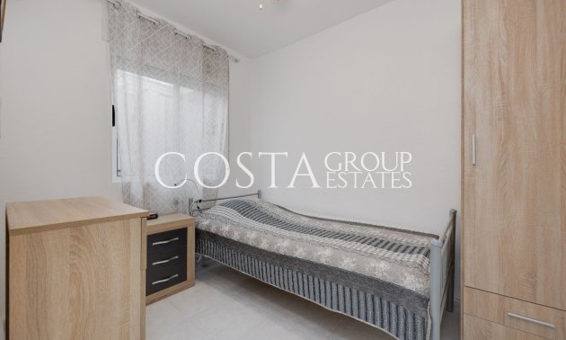 Resale - Apartments -
Orihuela Costa