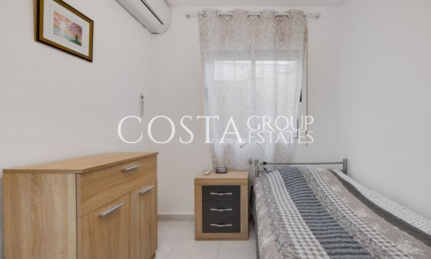 Resale - Apartments -
Orihuela Costa