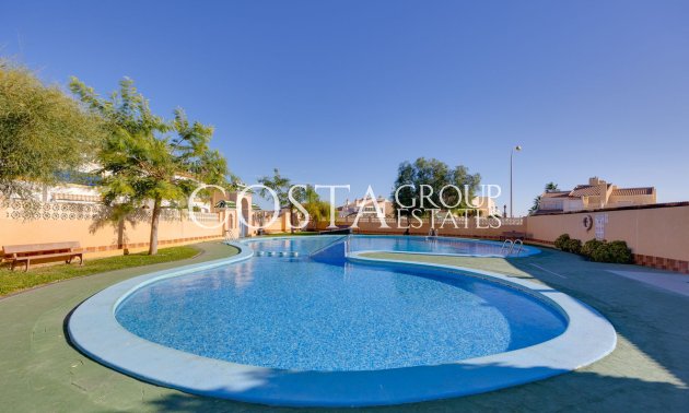 Resale - Apartments -
Orihuela Costa
