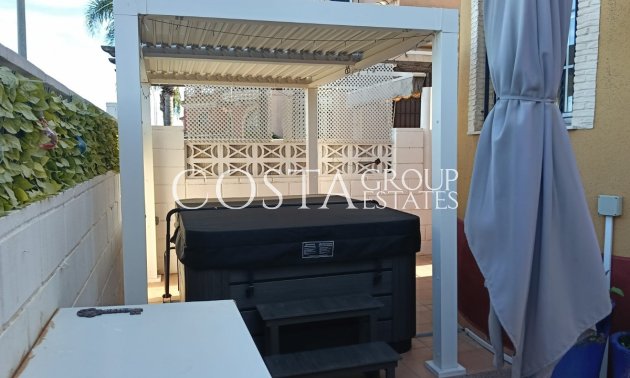 Herverkoop - Villa -
Los Montesinos - Los Montesinos Centro