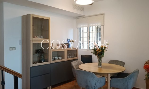 Herverkoop - Villa -
Los Montesinos - Los Montesinos Centro