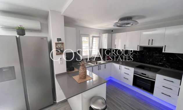 Herverkoop - Villa -
San Fulgencio - La Marina