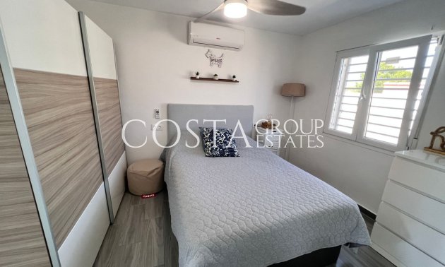 Herverkoop - Villa -
San Fulgencio - La Marina