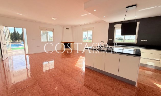 Herverkoop - Villa -
Dolores - Dolores Centro