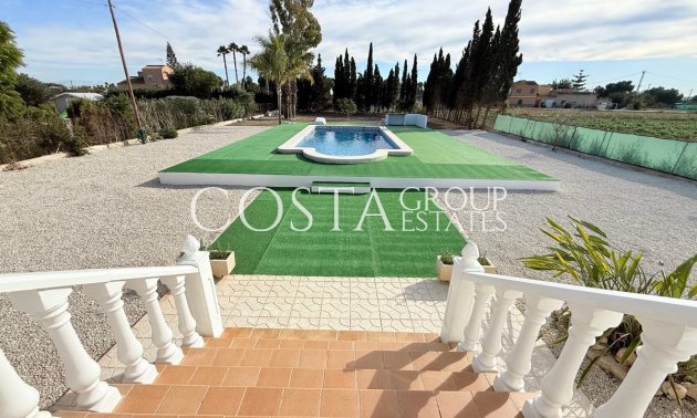 Herverkoop - Villa -
Dolores - Dolores Centro