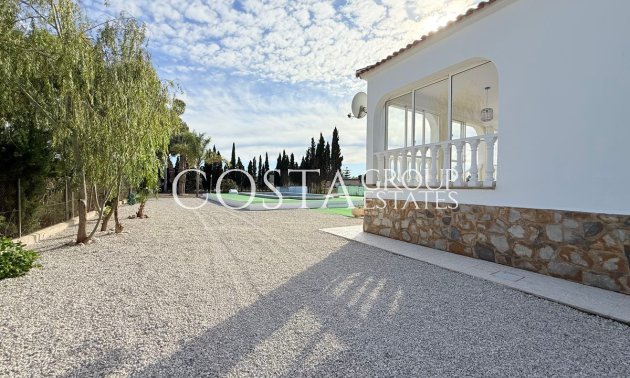 Herverkoop - Villa -
Dolores - Dolores Centro