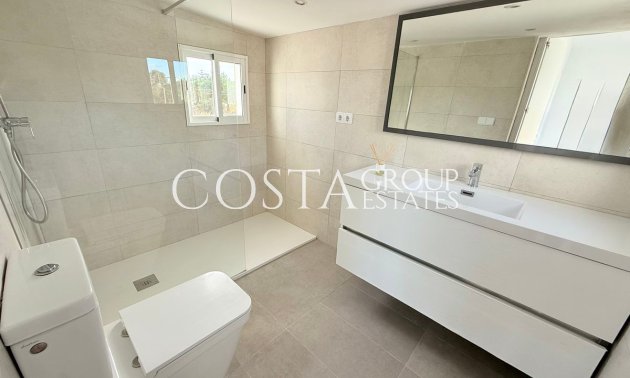 Herverkoop - Villa -
Dolores - Dolores Centro