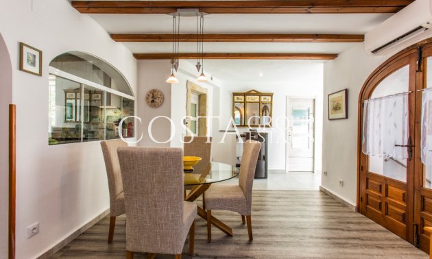 Revente - Villa -
Benissa - Benissa Centro