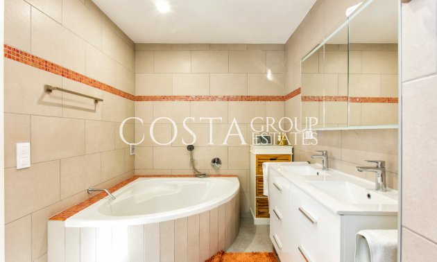 Revente - Villa -
Benissa - Benissa Centro