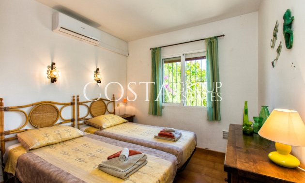 Resale - House -
Teulada - Moraira