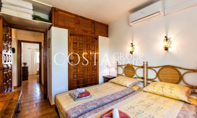 Resale - House -
Teulada - Moraira