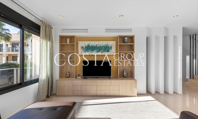 Herverkoop - Villa -
Orihuela Costa - La Zenia