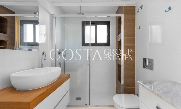 Herverkoop - Villa -
Orihuela Costa - La Zenia