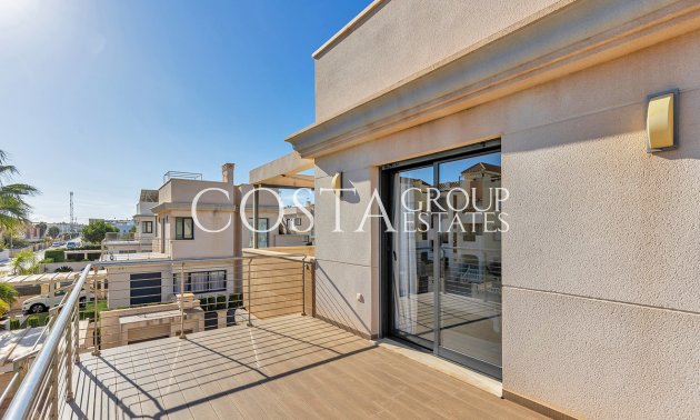 Herverkoop - Villa -
Orihuela Costa - La Zenia