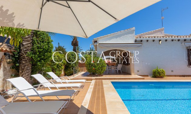 Wiederverkauf - Villa -
Orihuela Costa - Punta Prima