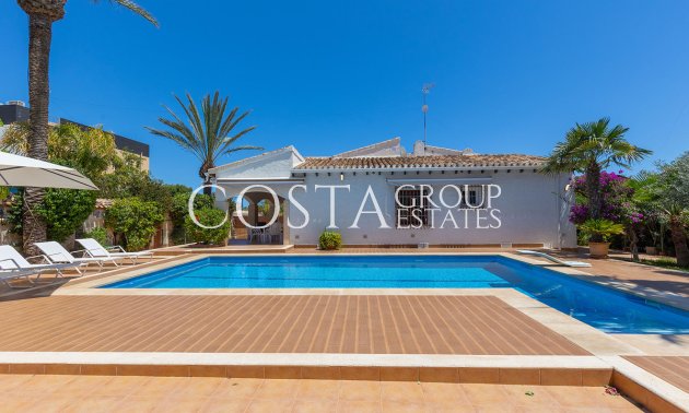 Wiederverkauf - Villa -
Orihuela Costa - Punta Prima