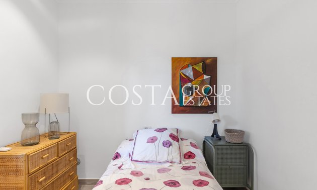 Wiederverkauf - Villa -
Orihuela Costa - Punta Prima